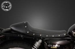 ST250E　スタッド付きカフェシート(スムース)