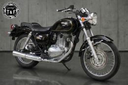 ST250E　スタッド付きダブルシート(バーチカル)