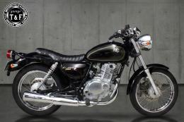 ST250E　スタッド付きショートフラットシート(タックロール)