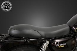 ST250E　フラットシート(スムース)