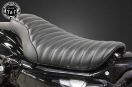 スポーツスター(2004〜2021年)専用　シングルシートタイプB(タックロール)