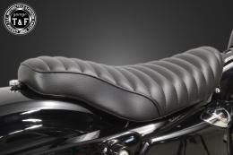 スポーツスター(2004〜2021年)専用　シングルシートタイプB(タックロール)