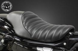 スポーツスター(2004〜2021年)専用　シングルシートタイプC(タックロール)