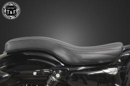 スポーツスター(2004〜2021年)専用　コブラシート(バーチカル)