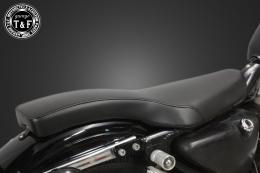 スポーツスター(1982〜2003年)専用　コブラシート(スムース)