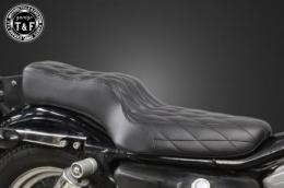 スポーツスター(1982〜2003年)専用　ダブルシート(ダイヤ)