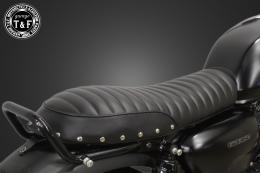 GB350　スタッド付きフラットシート(タックロール)