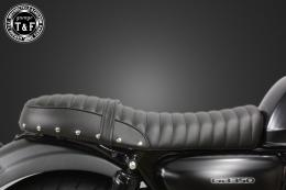 GB350　スタッド付きダブルシート(タックロール)