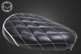 カブ　ダイヤシート(ブラック/ホワイト)