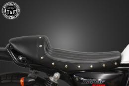 グラストラッカー250(キャブモデル専用)　スタッド付きカフェシート(バーチカル)