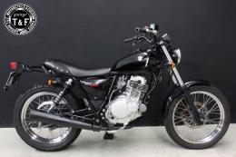 グラストラッカー250(キャブモデル専用)　スタッド付きフラットシート(スムース)