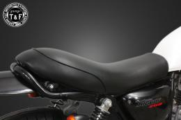 グラストラッカー250(キャブモデル専用)　フラットシート(スムース)