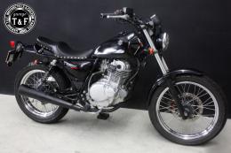 グラストラッカー250(キャブモデル専用)　スタッド付きツーリングシート(スムース)