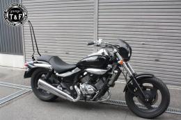 エリミネーター250V　純正フェンダー専用シーシーバーロング(ブラック)