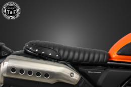 CL250　スタッド付きショートフラットシート(タックロール)